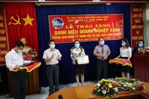 Lễ trao tặng Danh hiệu doanh nghiệp xanh trong KKT Nhơn Hội và các KCN năm 2021