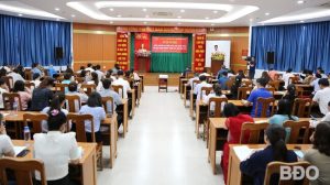 Quang cảnh hội nghị Phổ biến pháp luật và đối thoại với các DN Ảnh: T.SỸ