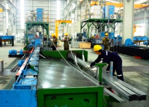 Sản xuất ống thép xây dựng tại Công ty TNHH MTV Ống thép Hoa Sen Bình Định trong KCNNH.
